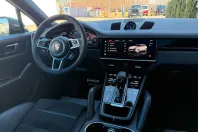 Porsche Cayenne din 2022 cu 21.890 km - oferta POR224036 - foto 23