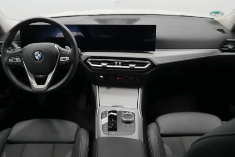 BMW 318i (Seria 3) din 2024 cu 11.500 km - oferta BMW224040 - foto 6