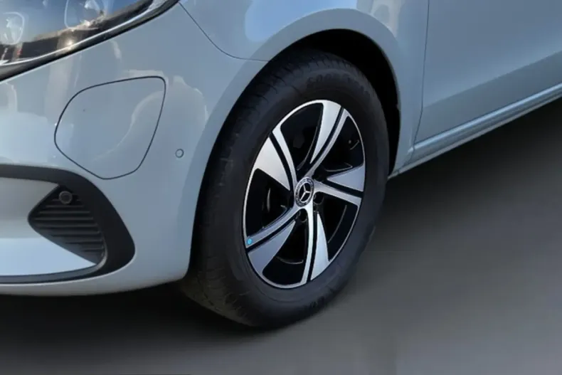 Mercedes-Benz EQV din 2024 cu 11.919 km - oferta MER224041 - foto 3
