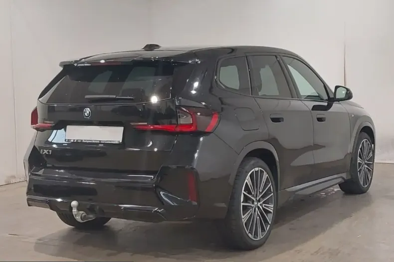 BMW iX1 (Seria X) din 2023 cu 19.000 km - oferta BMW224043 - foto 2