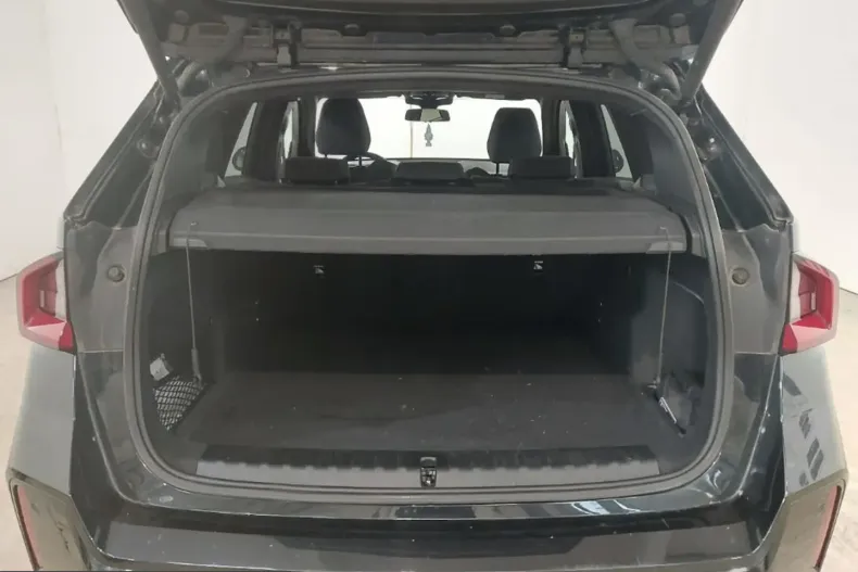 BMW iX1 (Seria X) din 2023 cu 19.000 km - oferta BMW224043 - foto 6