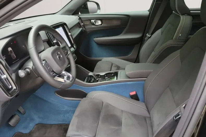 Volvo C40 din 2022 cu 12.100 km - oferta VOL224046 - foto 16