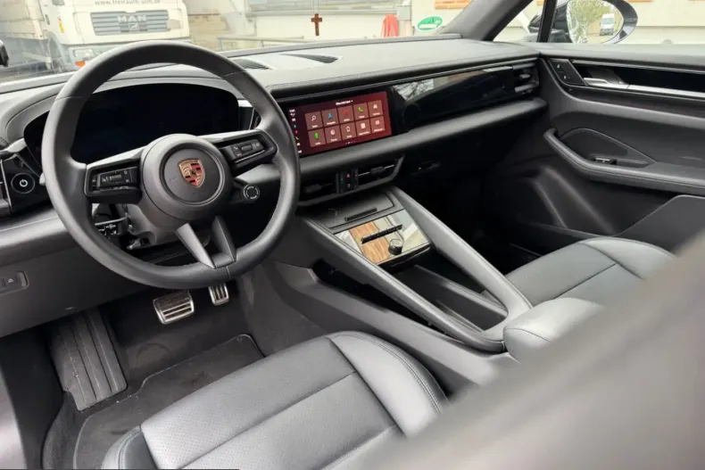 Porsche Macan din 2025 cu 7.000 km - oferta POR224048 - foto 15