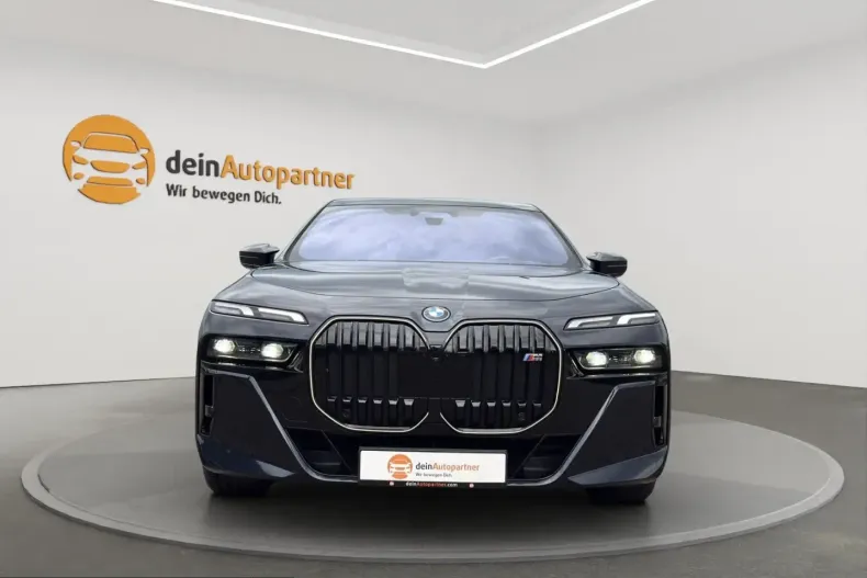 BMW i7 (Seria 7) din 2023 cu 25.000 km - oferta BMW224049 - foto 3