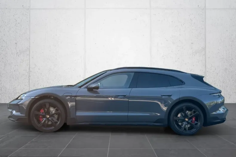 Porsche Taycan din 2025 cu 10.800 km - oferta POR224052 - foto 2
