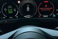 Porsche Taycan din 2025 cu 10.800 km - oferta POR224052 - foto 15