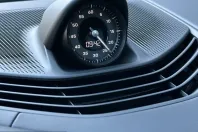 Porsche Taycan din 2025 cu 10.800 km - oferta POR224052 - foto 21