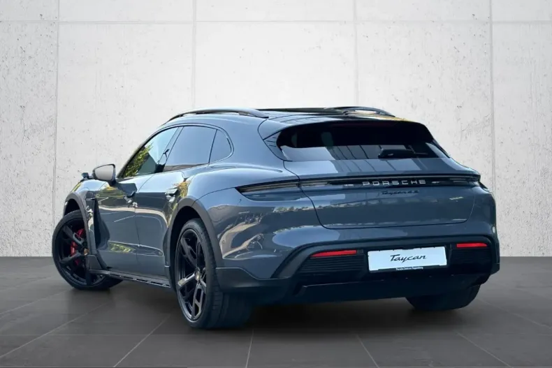 Porsche Taycan din 2025 cu 10.800 km - oferta POR224052 - foto 30