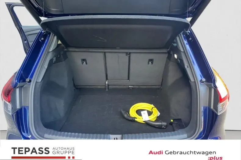 Audi Q4 e-tron din 2024 cu 13.325 km - oferta AUD224056 - foto 13