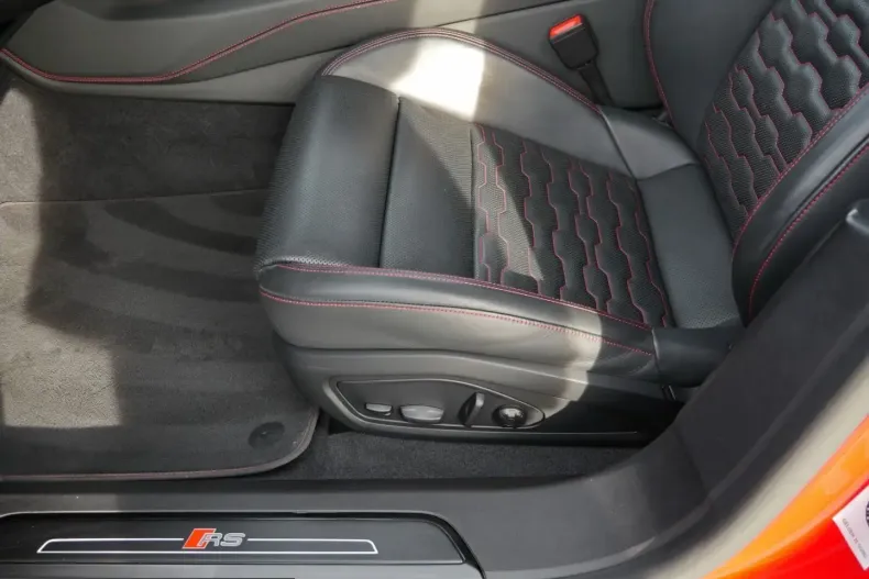 Audi RS e-tron GT din 2023 cu 66.570 km - oferta AUD224057 - foto 22