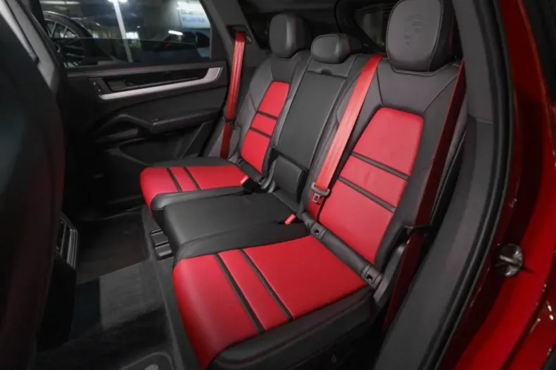 Porsche Cayenne din 2025 cu 10.000 km - oferta POR224058 - foto 21