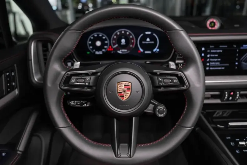 Porsche Cayenne din 2025 cu 10.000 km - oferta POR224058 - foto 37
