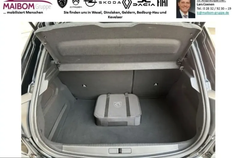 Peugeot e-208 din 2023 cu 12.758 km - oferta PEU224060 - foto 9