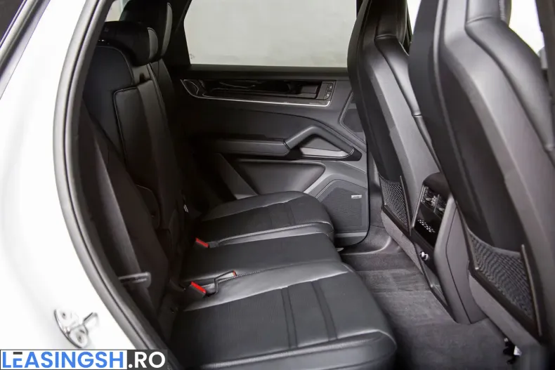 Porsche Cayenne din 2024 cu 7.019 km - oferta POR224061 - foto 15