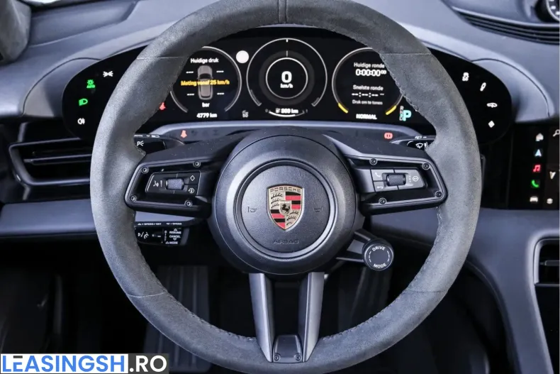 Porsche Taycan din 2022 cu 4.751 km - oferta POR224062 - foto 13