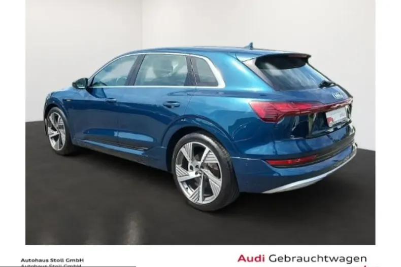 Audi e-tron din 2022 cu 6.990 km - oferta AUD224064 - foto 3