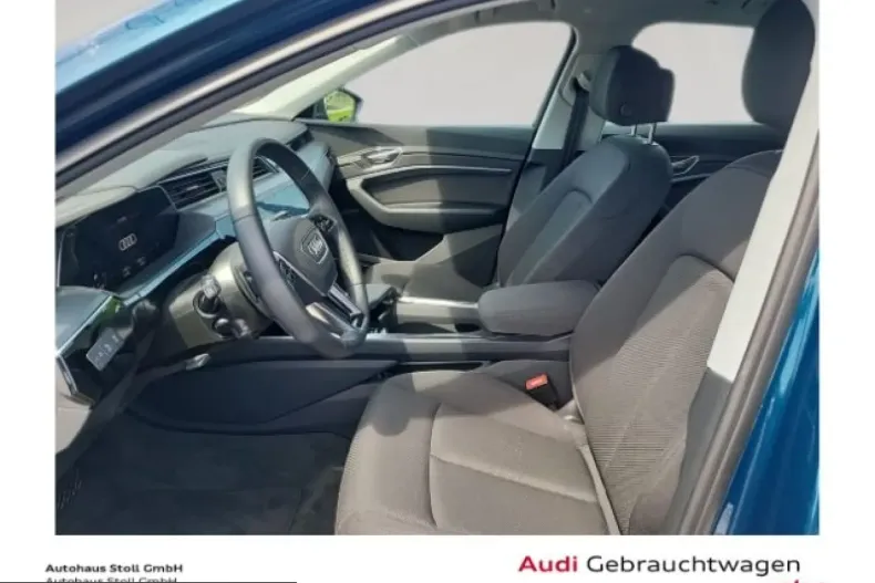 Audi e-tron din 2022 cu 6.990 km - oferta AUD224064 - foto 6