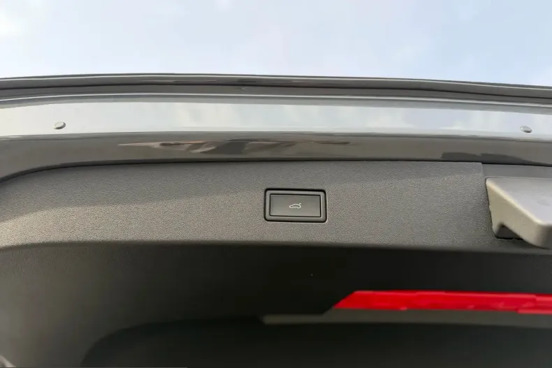 Volkswagen Tayron din 2025 cu 5.000 km - oferta VOL224065 - foto 16