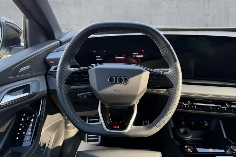 Audi SQ6 e-tron din 2025 cu 13.403 km - oferta AUD224068 - foto 9