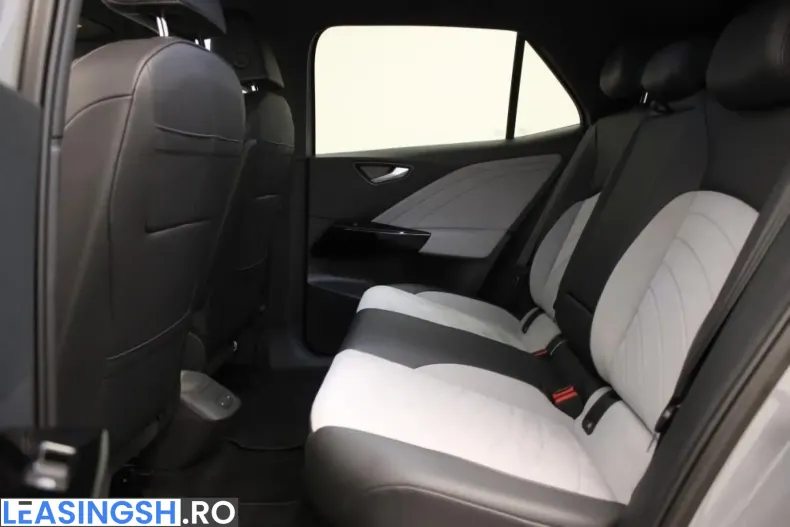 Volkswagen ID.3 din 2024 cu 14.540 km - oferta VOL224069 - foto 11