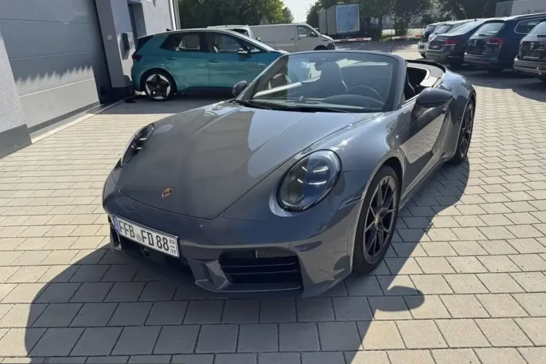 Porsche 992 din 2024 cu 9.500 km - oferta POR224073 - foto 4