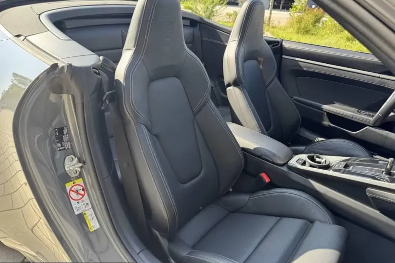 Porsche 992 din 2024 cu 9.500 km - oferta POR224073 - foto 14