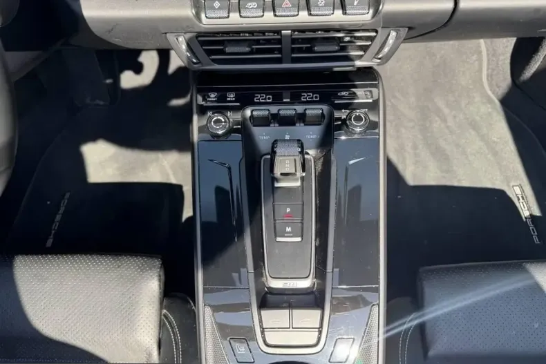 Porsche 992 din 2024 cu 9.500 km - oferta POR224073 - foto 19