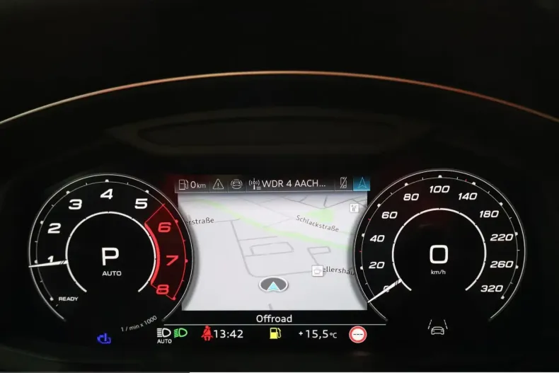 Audi RSQ8 din 2025 cu 10.842 km - oferta AUD224075 - foto 9