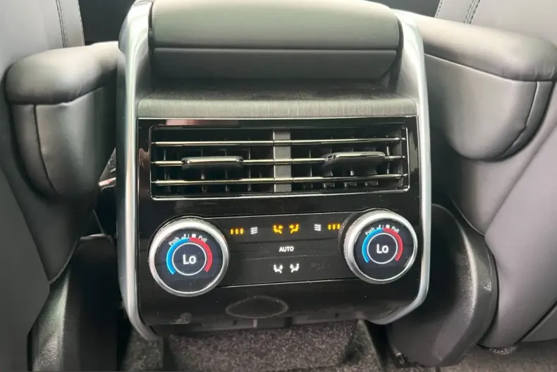 Land Rover Range Rover din 2025 cu 11.500 km - oferta LAN224076 - foto 25