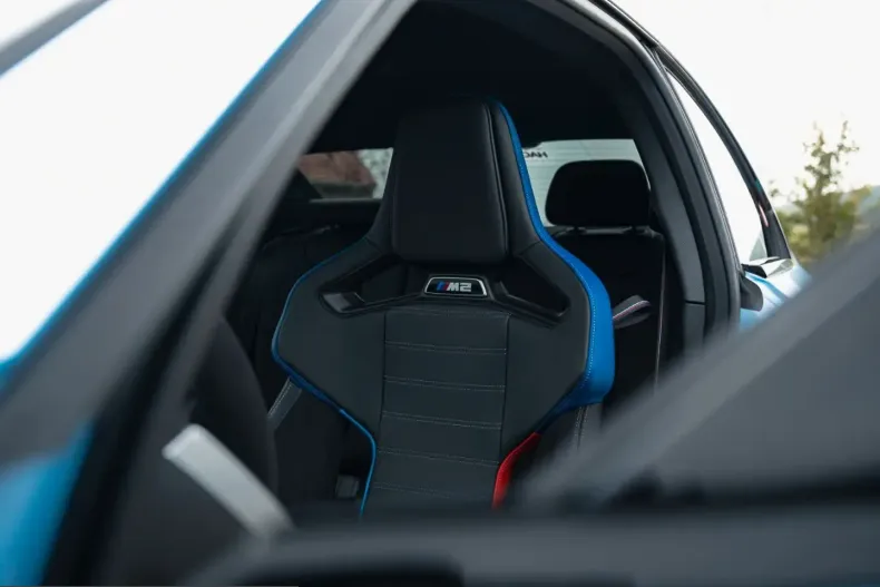 BMW M2 (Seria 2) din 2025 cu 3.300 km - oferta BMW224077 - foto 9