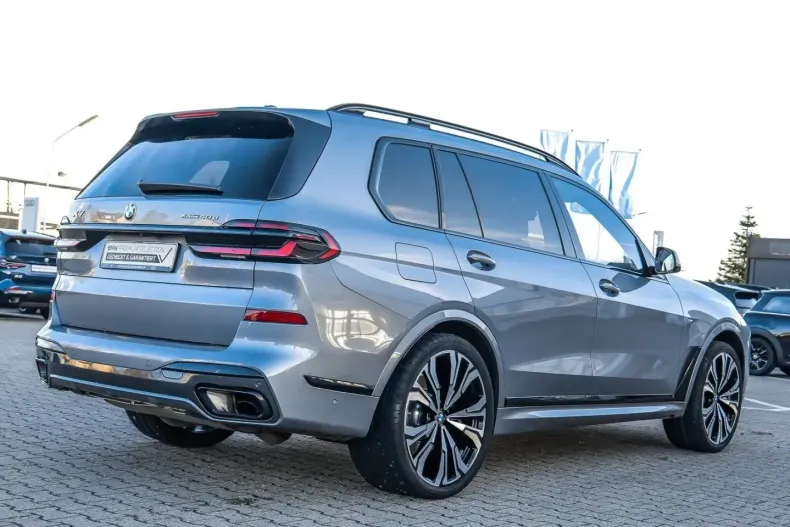 BMW X7 (Seria X) din 2025 cu 15.800 km - oferta BMW224082 - foto 2