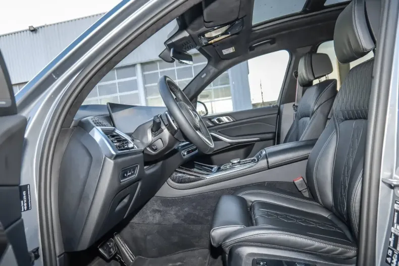 BMW X7 (Seria X) din 2025 cu 15.800 km - oferta BMW224082 - foto 10
