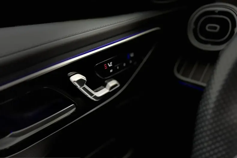 Mercedes-Benz C 160 (Clasa C) din 2023 cu 53.991 km - oferta MER224088 - foto 36