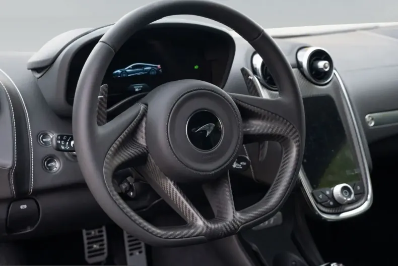 McLaren GT din 2025 cu 5.500 km - oferta MCL224091 - foto 19
