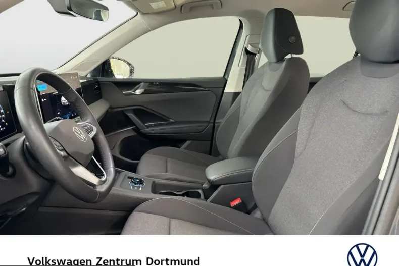 Volkswagen Tiguan din 2025 cu 19.101 km - oferta VOL224095 - foto 8