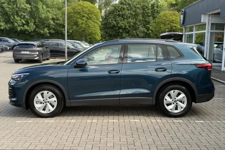 Volkswagen Tiguan din 2025 cu 27.480 km - oferta VOL224096 - foto 8