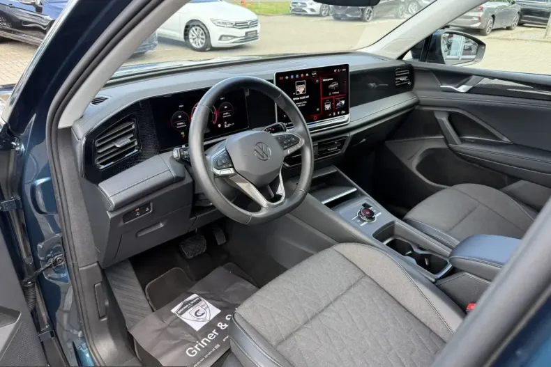 Volkswagen Tiguan din 2025 cu 27.480 km - oferta VOL224096 - foto 12