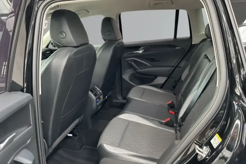 Volkswagen Tiguan din 2025 cu 25.450 km - oferta VOL224098 - foto 7