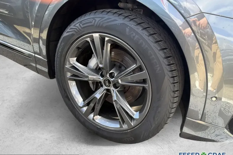 Audi Q8 din 2025 cu 19.350 km - oferta AUD224104 - foto 3