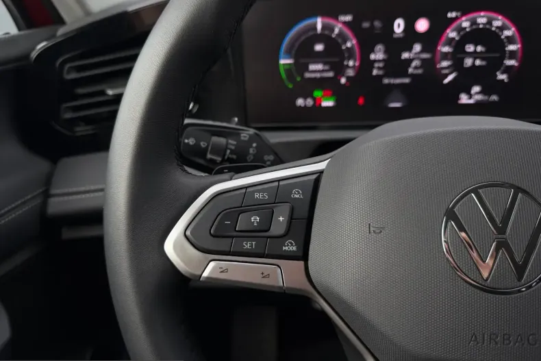Volkswagen Tiguan din 2025 cu 6.000 km - oferta VOL224109 - foto 17