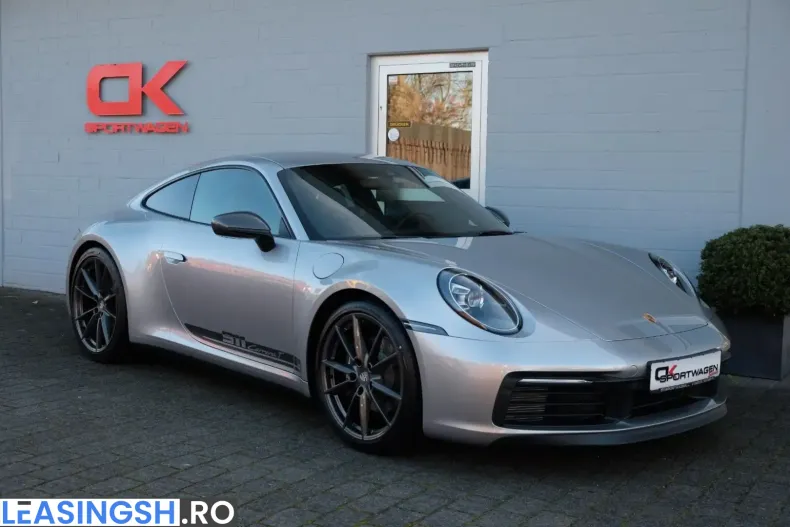 Porsche 992 din 2023 cu 2.200 km - oferta POR224118 - foto 1