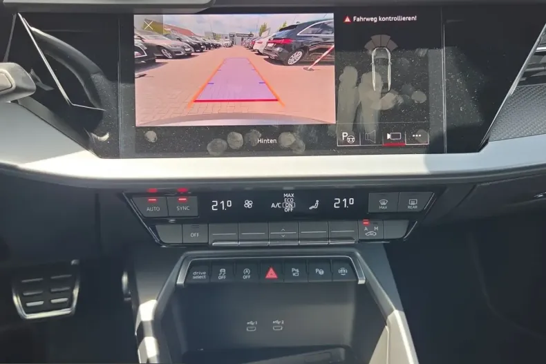 Audi S3 din 2025 cu 12.662 km - oferta AUD224124 - foto 6