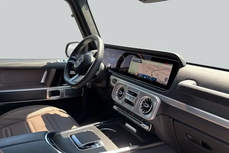 Mercedes-Benz G 500 (Clasa G) din 2025 cu 14.599 km - oferta MER224125 - foto 16