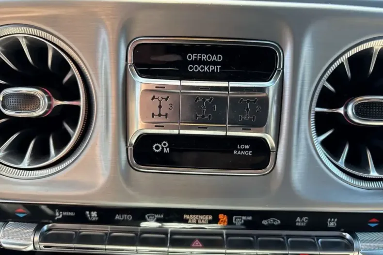 Mercedes-Benz G 500 (Clasa G) din 2025 cu 14.599 km - oferta MER224125 - foto 29