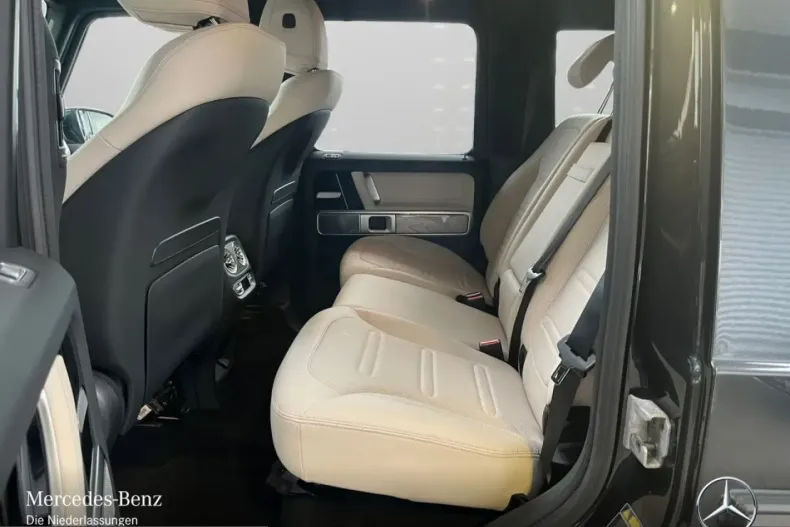 Mercedes-Benz G 500 (Clasa G) din 2025 cu 19.320 km - oferta MER224126 - foto 11