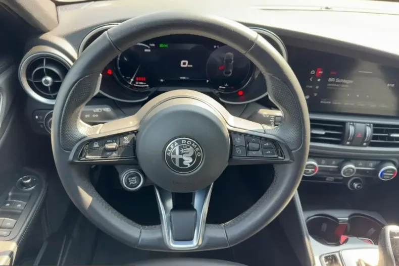 Alfa Romeo Giulia din 2024 cu 20.000 km - oferta ALF224136 - foto 9