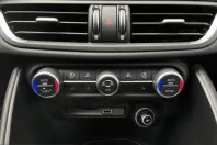 Alfa Romeo Giulia din 2024 cu 26.515 km - oferta ALF224138 - foto 13