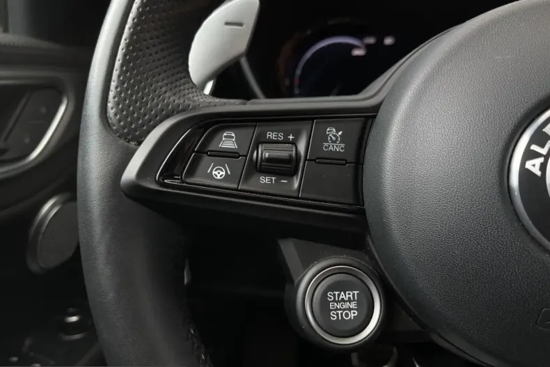 Alfa Romeo Giulia din 2024 cu 26.515 km - oferta ALF224138 - foto 15