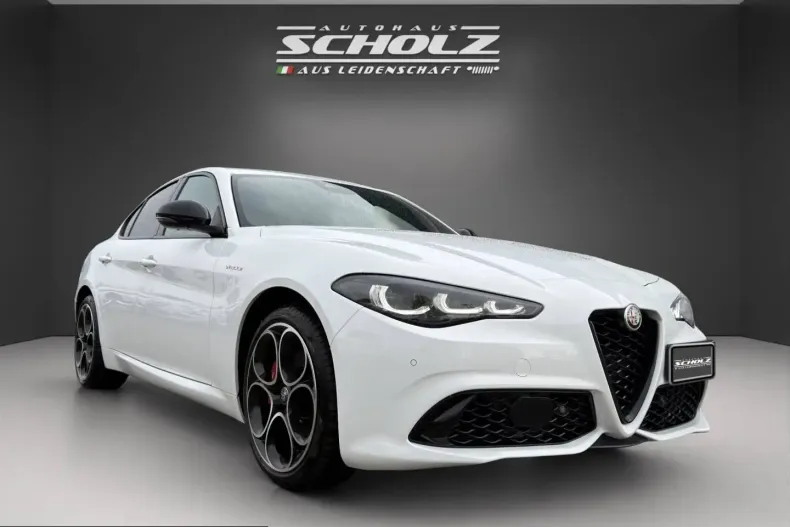 Alfa Romeo Giulia din 2023 cu 20.493 km - oferta ALF224140 - foto 3