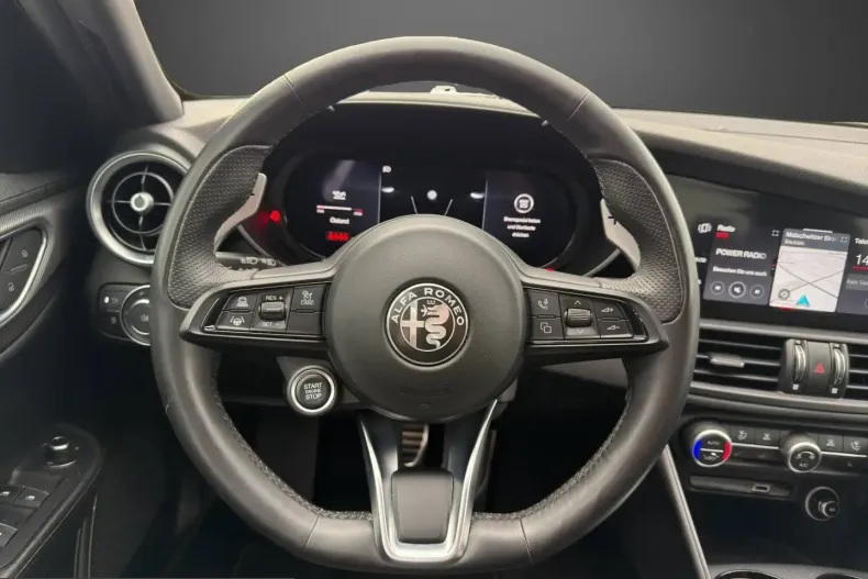 Alfa Romeo Giulia din 2023 cu 20.493 km - oferta ALF224140 - foto 9